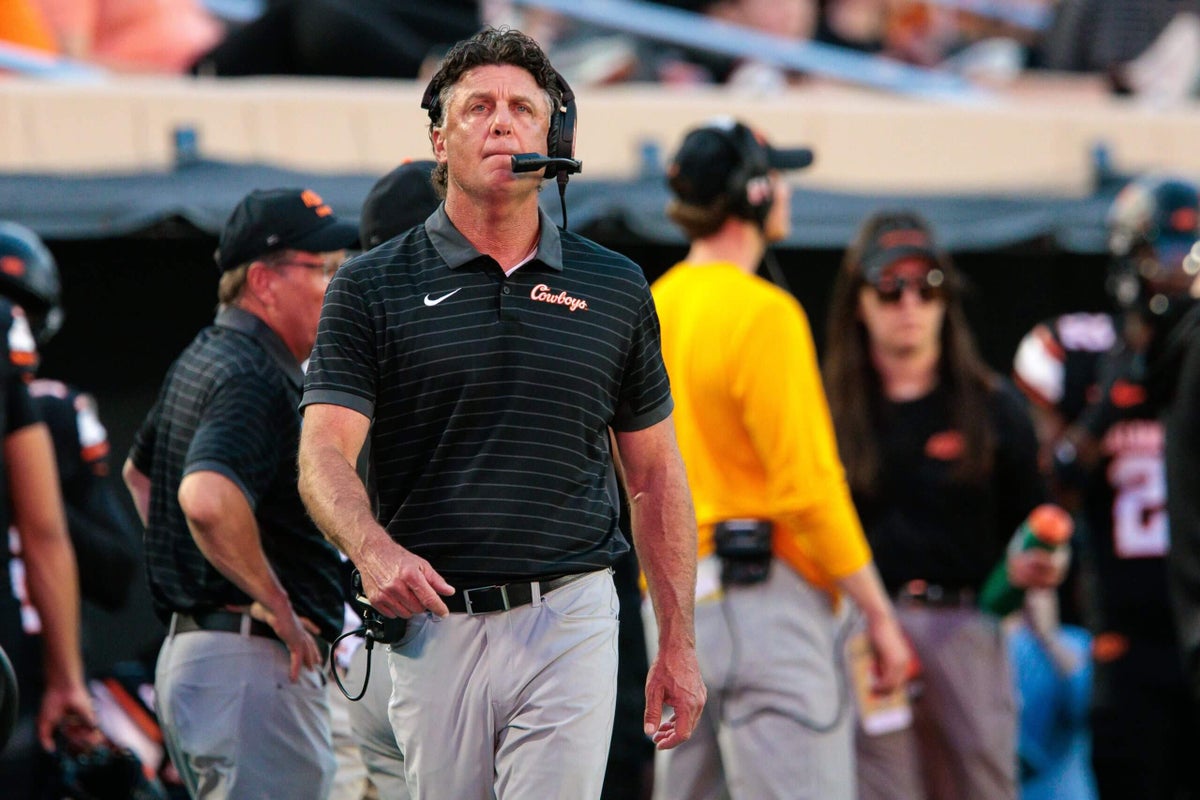 Examining Mike Gundy's contract buyout following Oklahoma State's loss to Tulsa